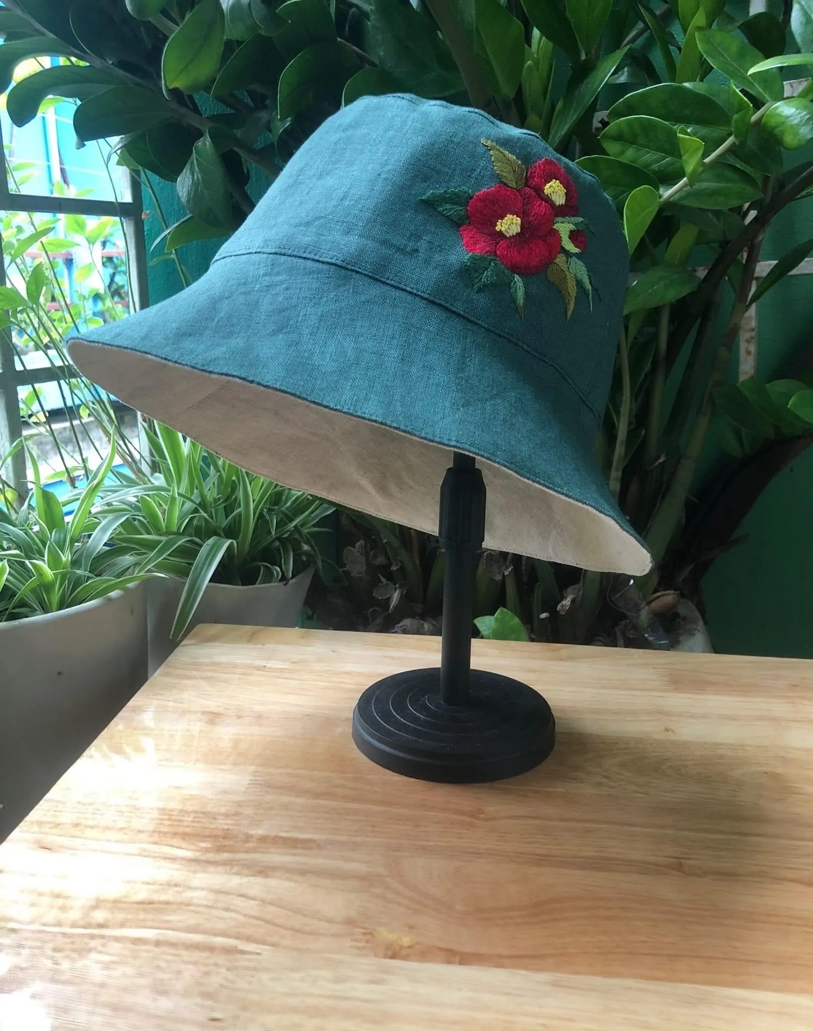 Camellia Whispers Hat