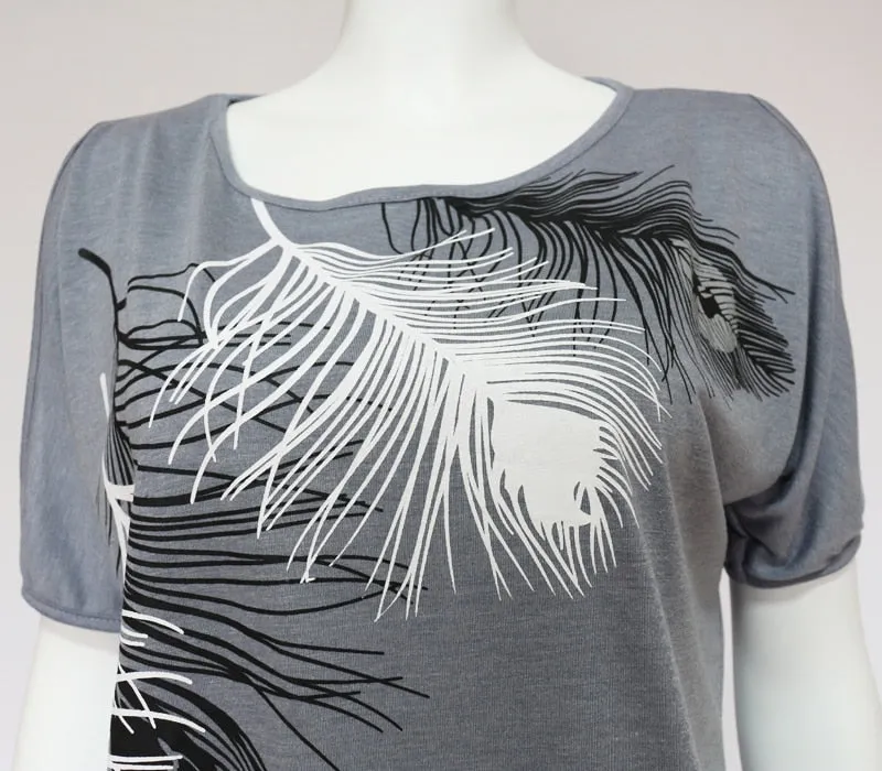 Casual Trendy Women's Feather Print O-neck Tops Of Short Sleeve Or Off Shoulder