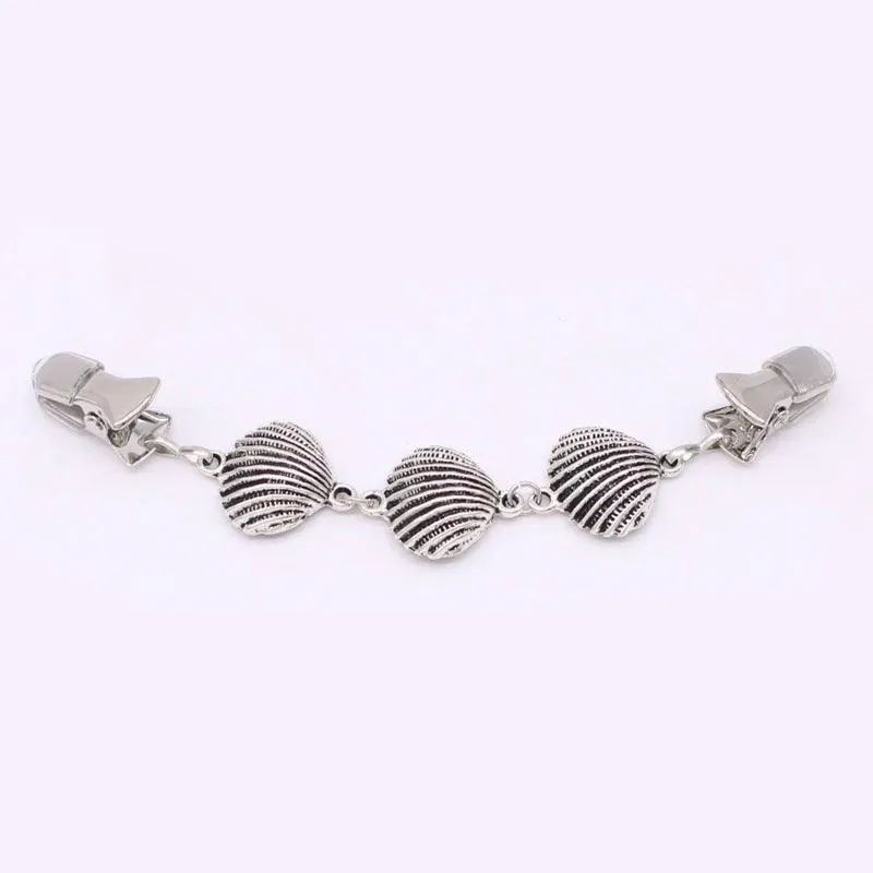 Charming Vintage Duck Brooch: A Classic Touch for Modern Fashion
