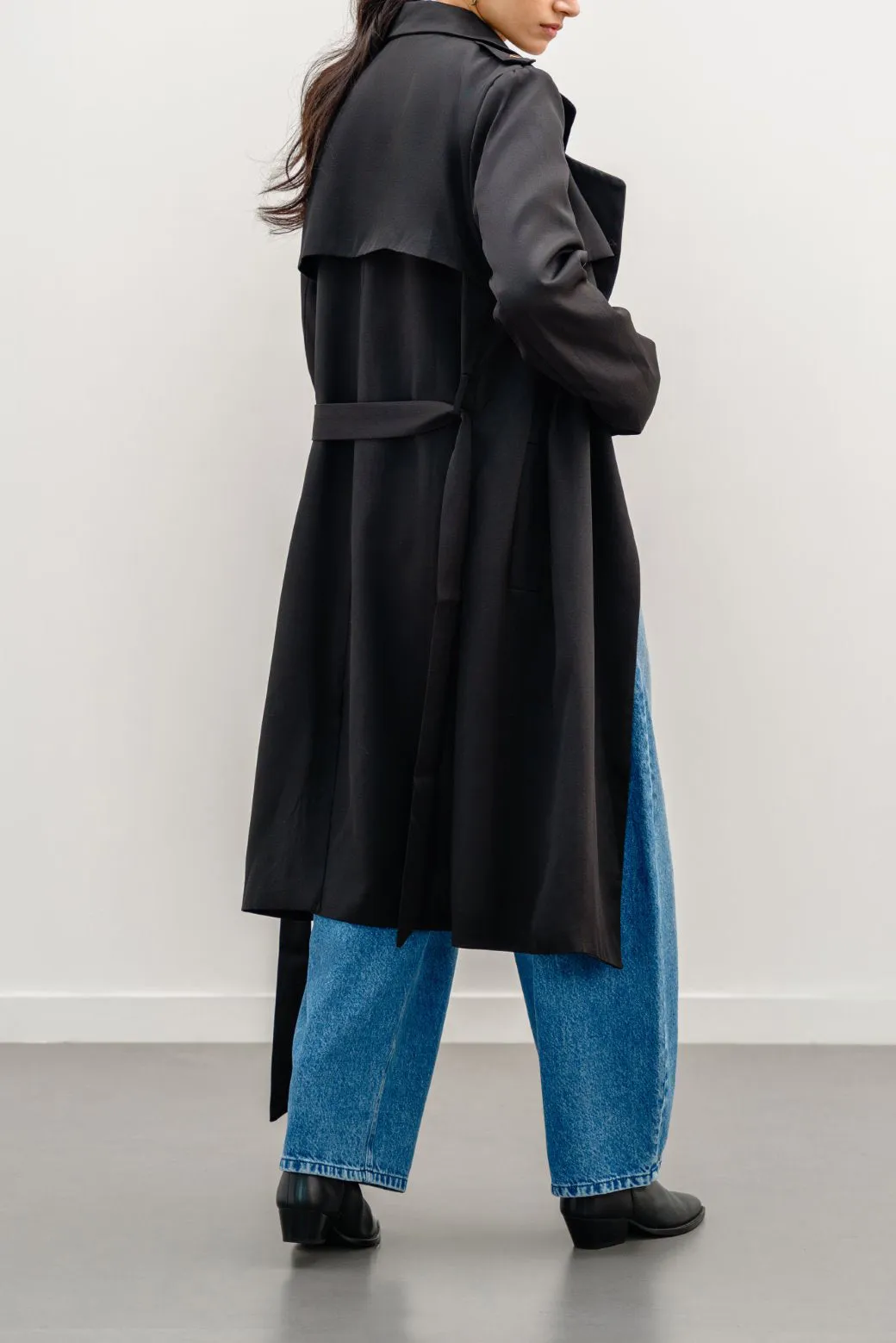 CLASSIC TRENCH COAT