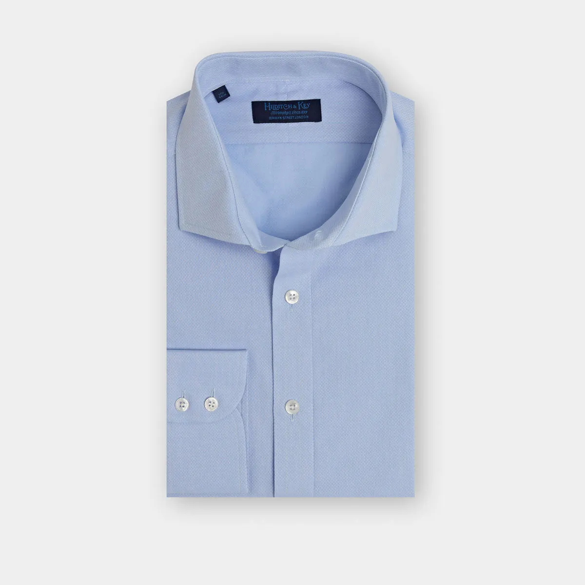 Contemporary Fit, Cut-away Collar, 2 Button Cuff Shirt in a Blue & White Textured Twill Cotton