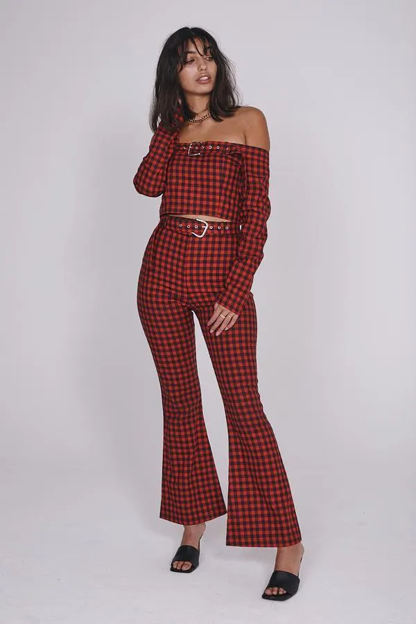 DARE TOP