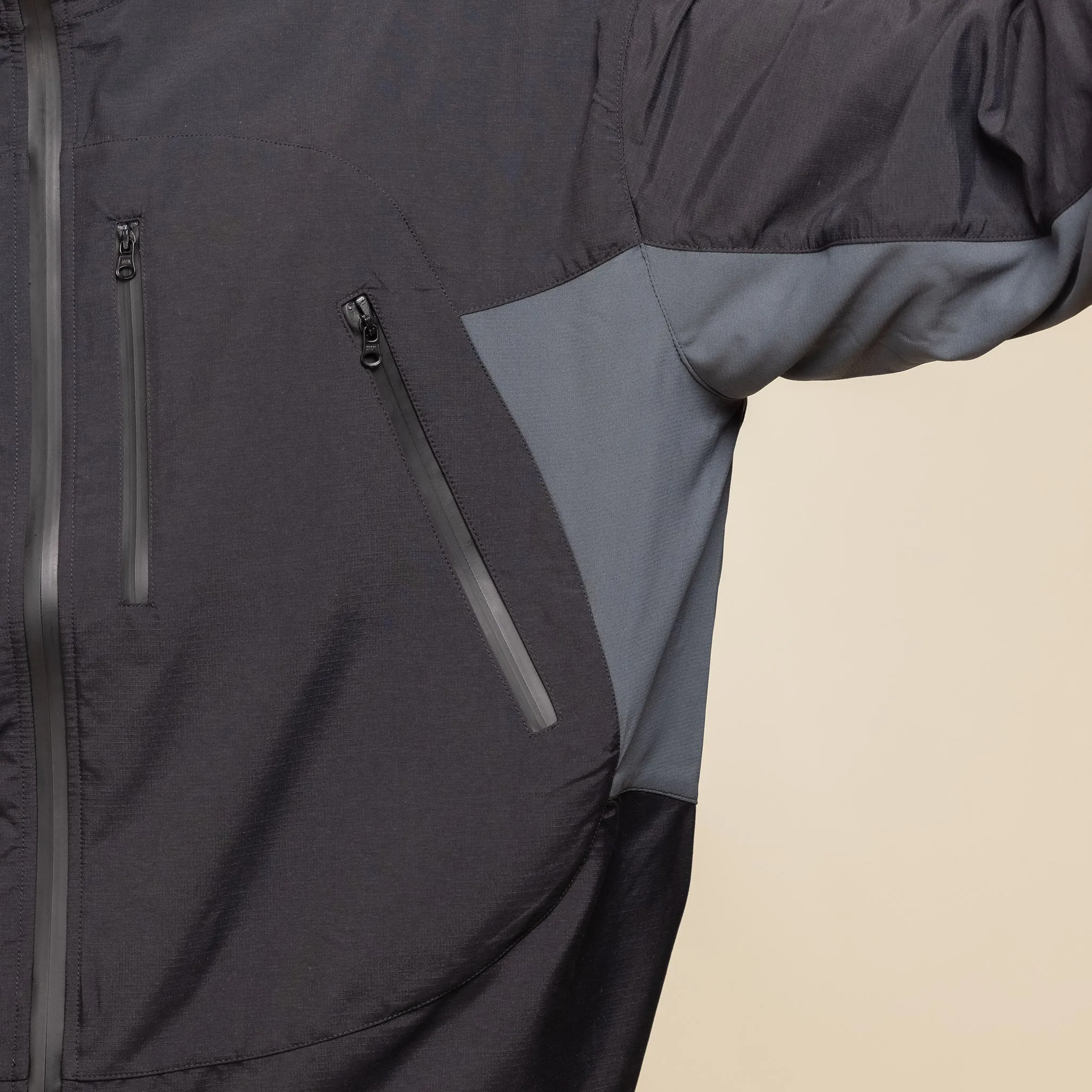 DEMARCOLAB - DE III Supplex Jacket - Black / Navy