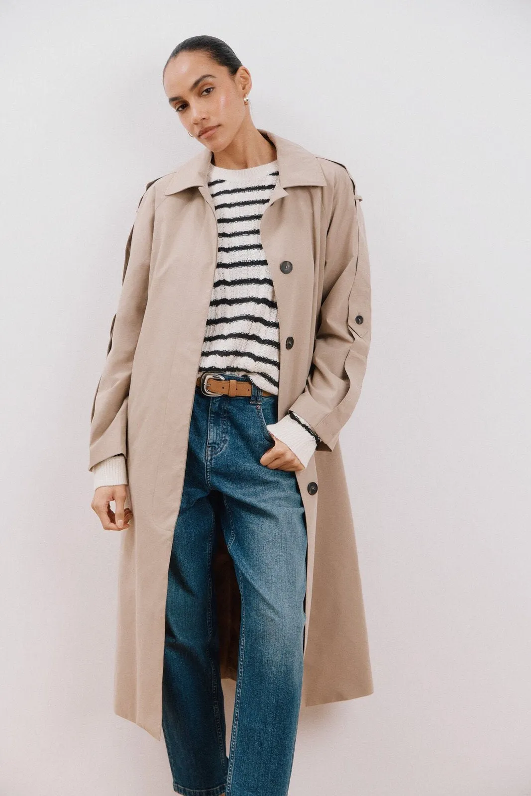 Long water-repellent trench coat - Sand
