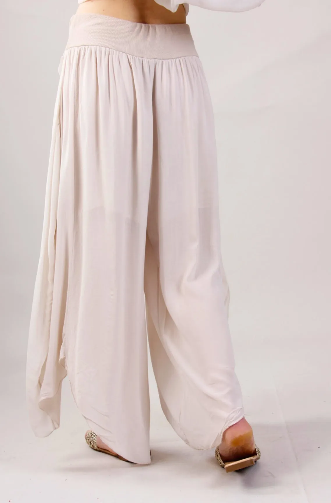 Myom Silk Flowy Pants Beige