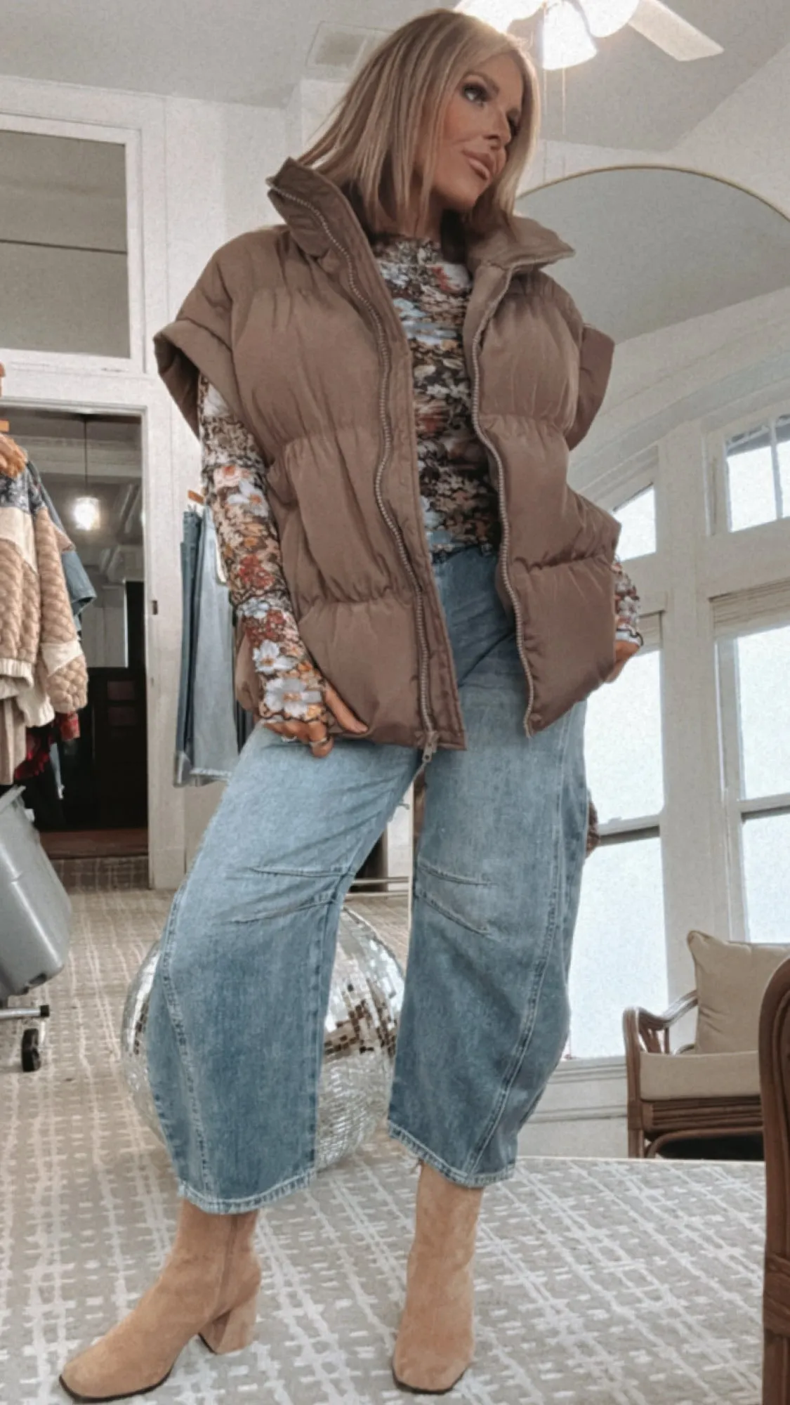 Over Sized Puffer Vest, Brown