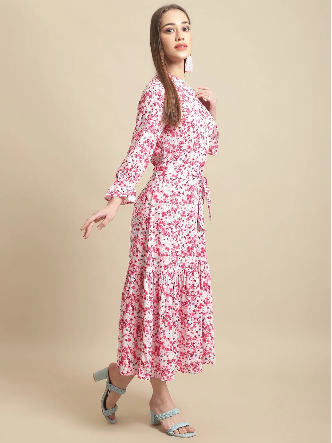 Women's Casual Round neck Red Ditsy Floral Print Fit & Flared Dress